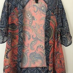 Style & Company Top. Coral & Navy